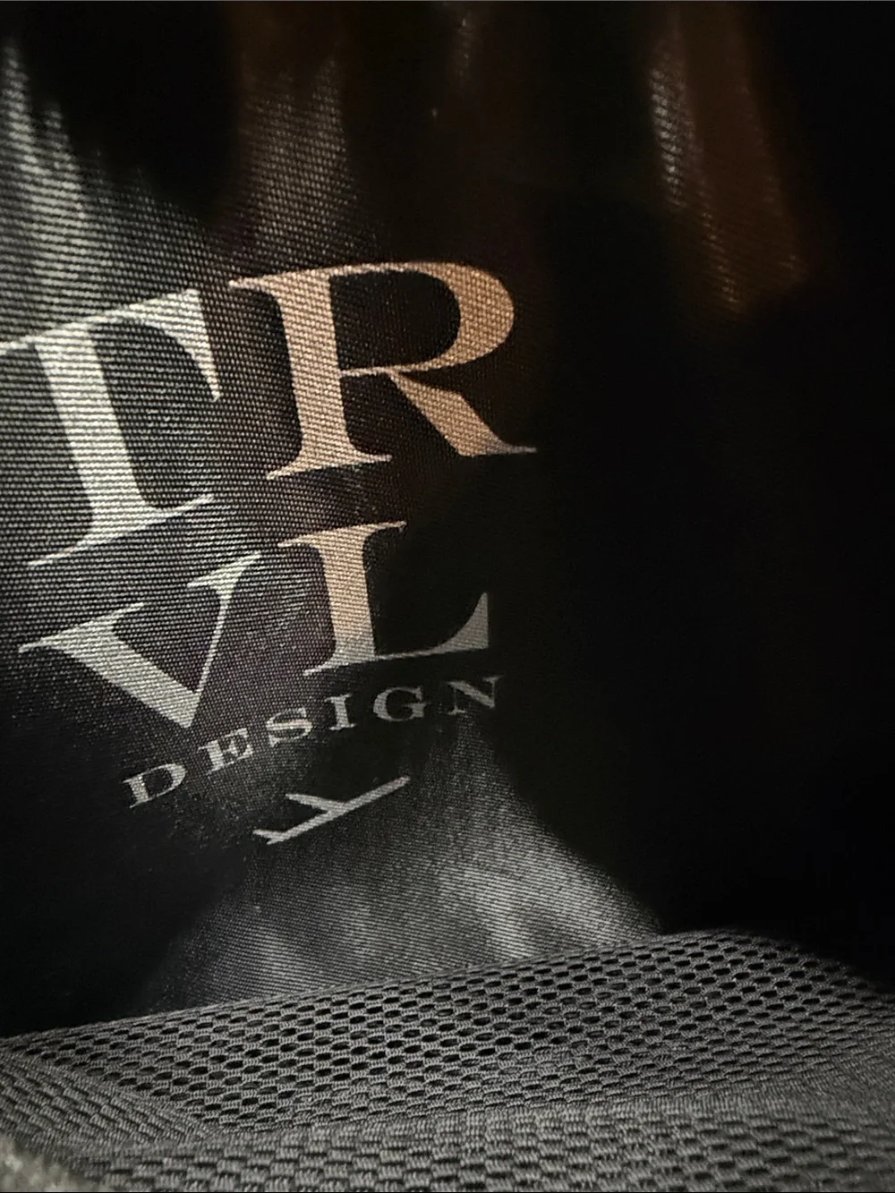 TRVL Design‎ Day Tripper Makeup Bag – Sheba Black Print Travel Cosmetic Case